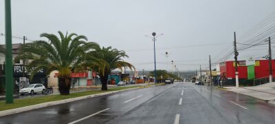 Imagem da notícia Frente fria traz ventania, poeira e chuva chega à Costa Rica